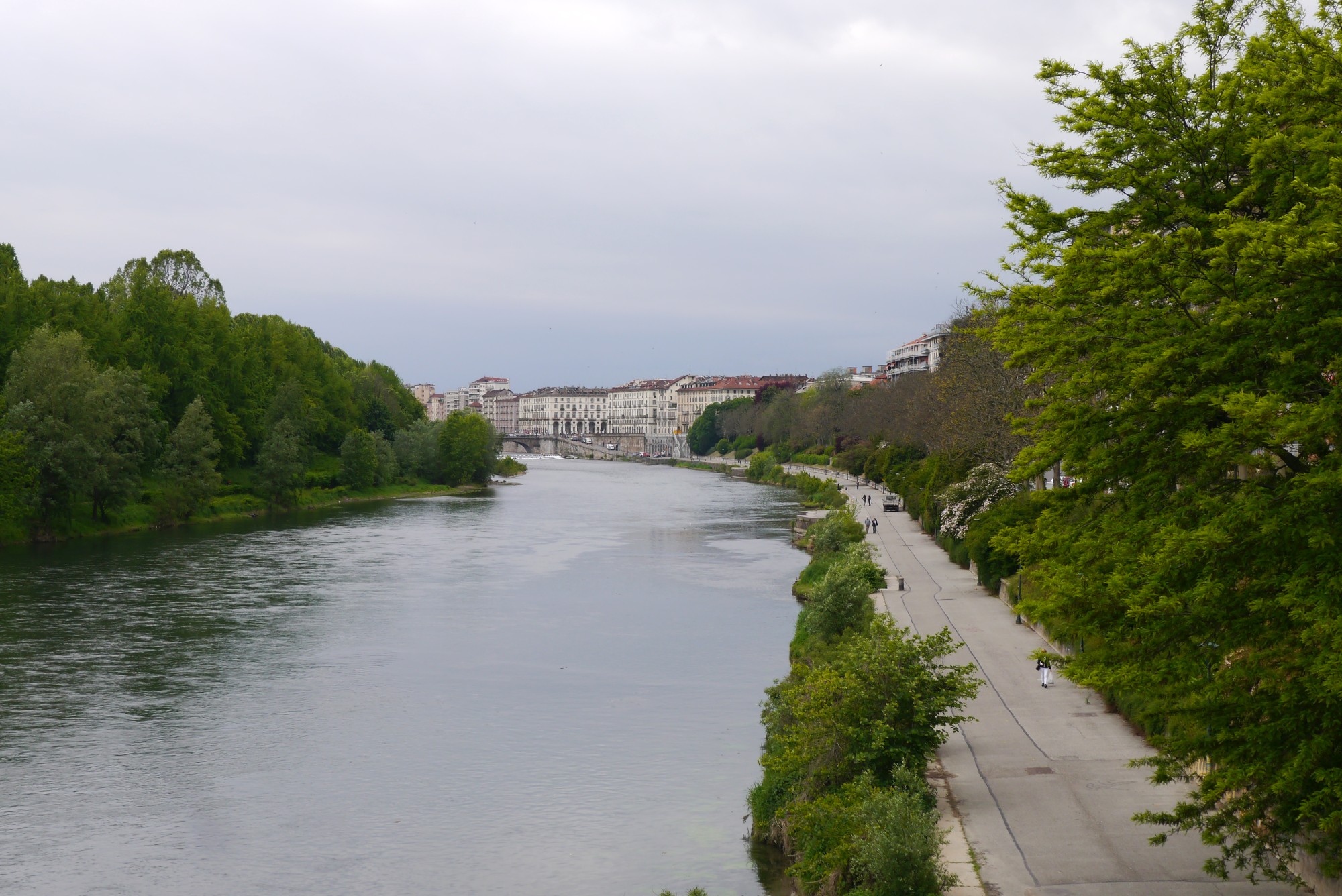 Der Fluss Po in Turin