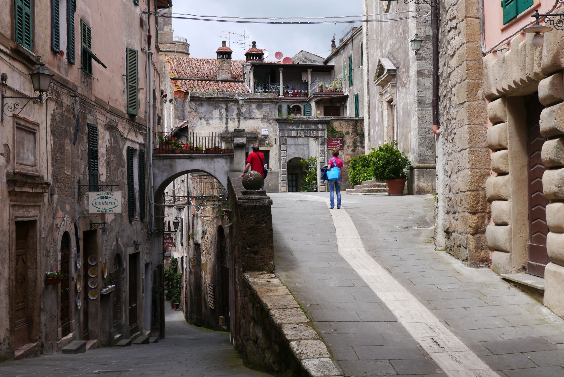 Hauptstraße von Sorano