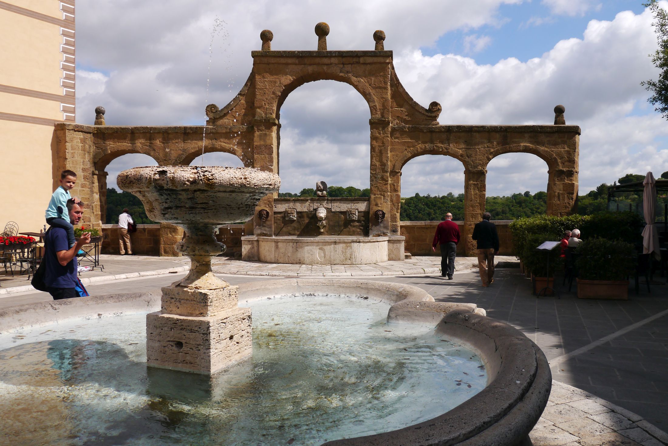 Fontana delle Sette Cannelle in Pitigliano