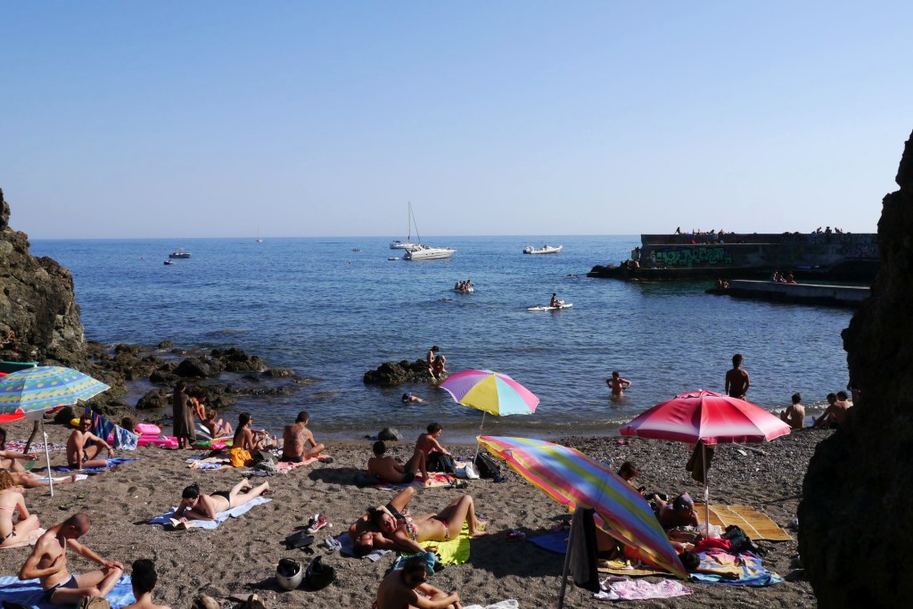 25.6.: Badeausflug nach Quercianella