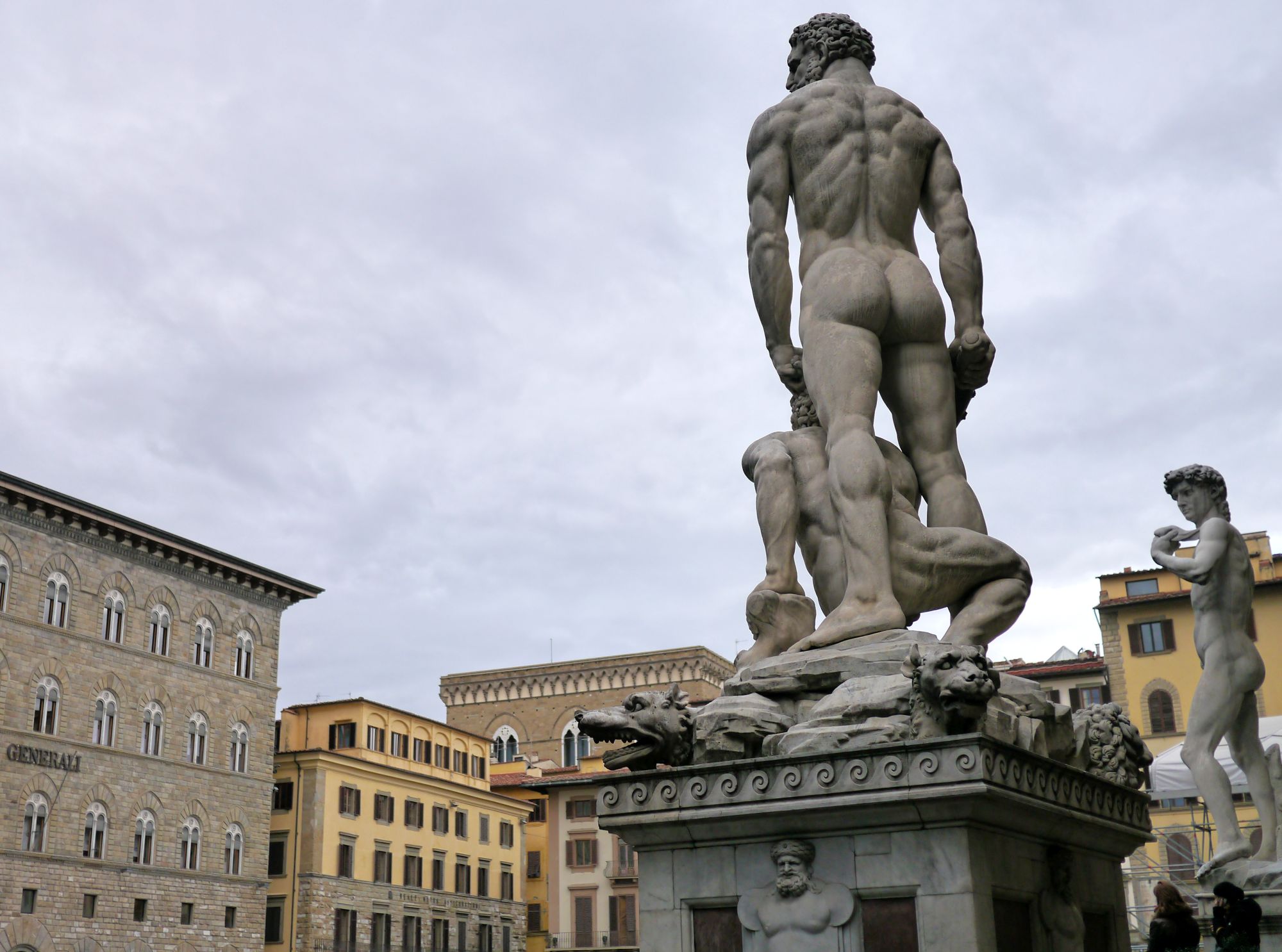 "Herkules und Cacus" von Baccio Bandinelli auf der Piazza della Signoria