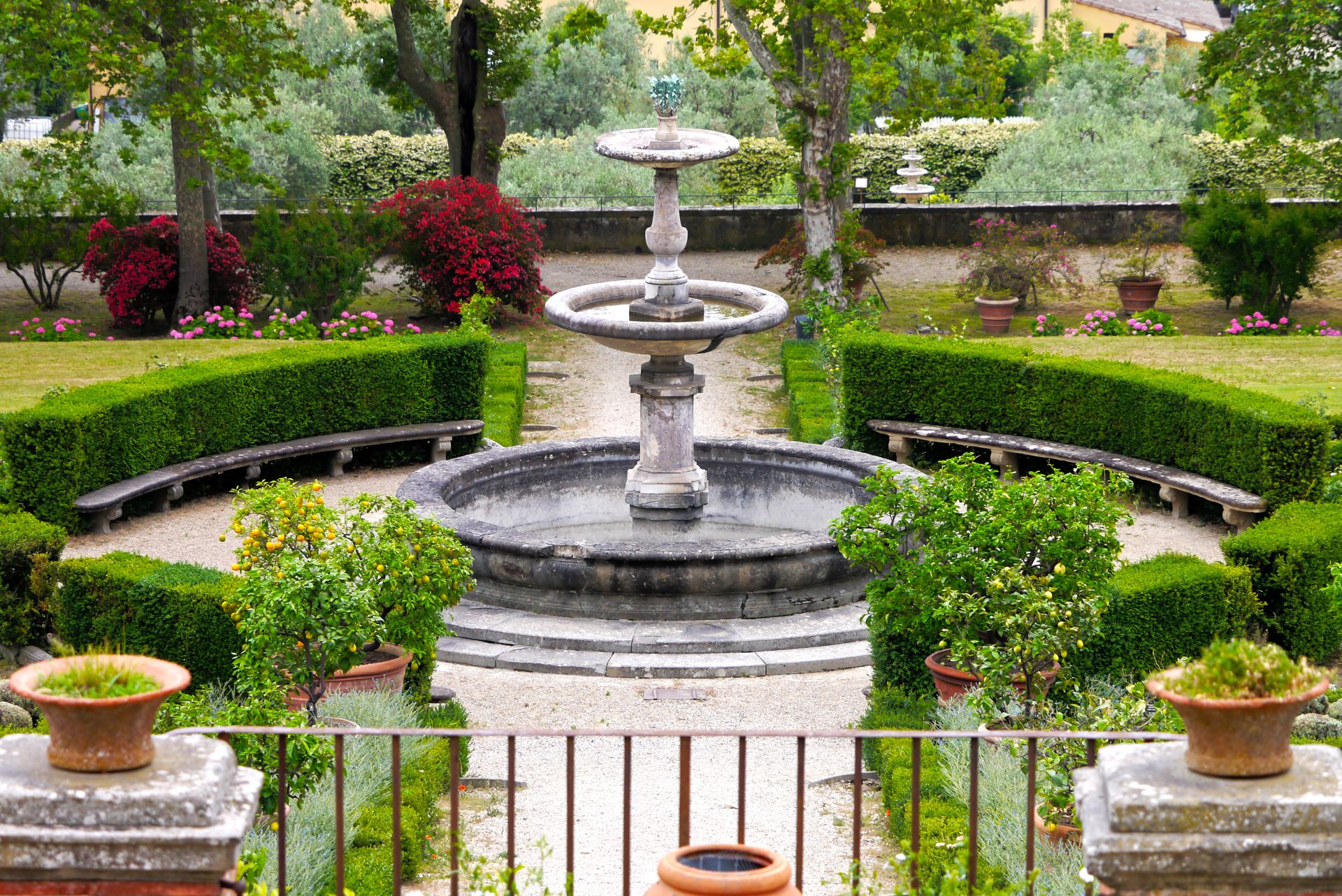 Zweite Terasse der Villa Medicea La Petraia