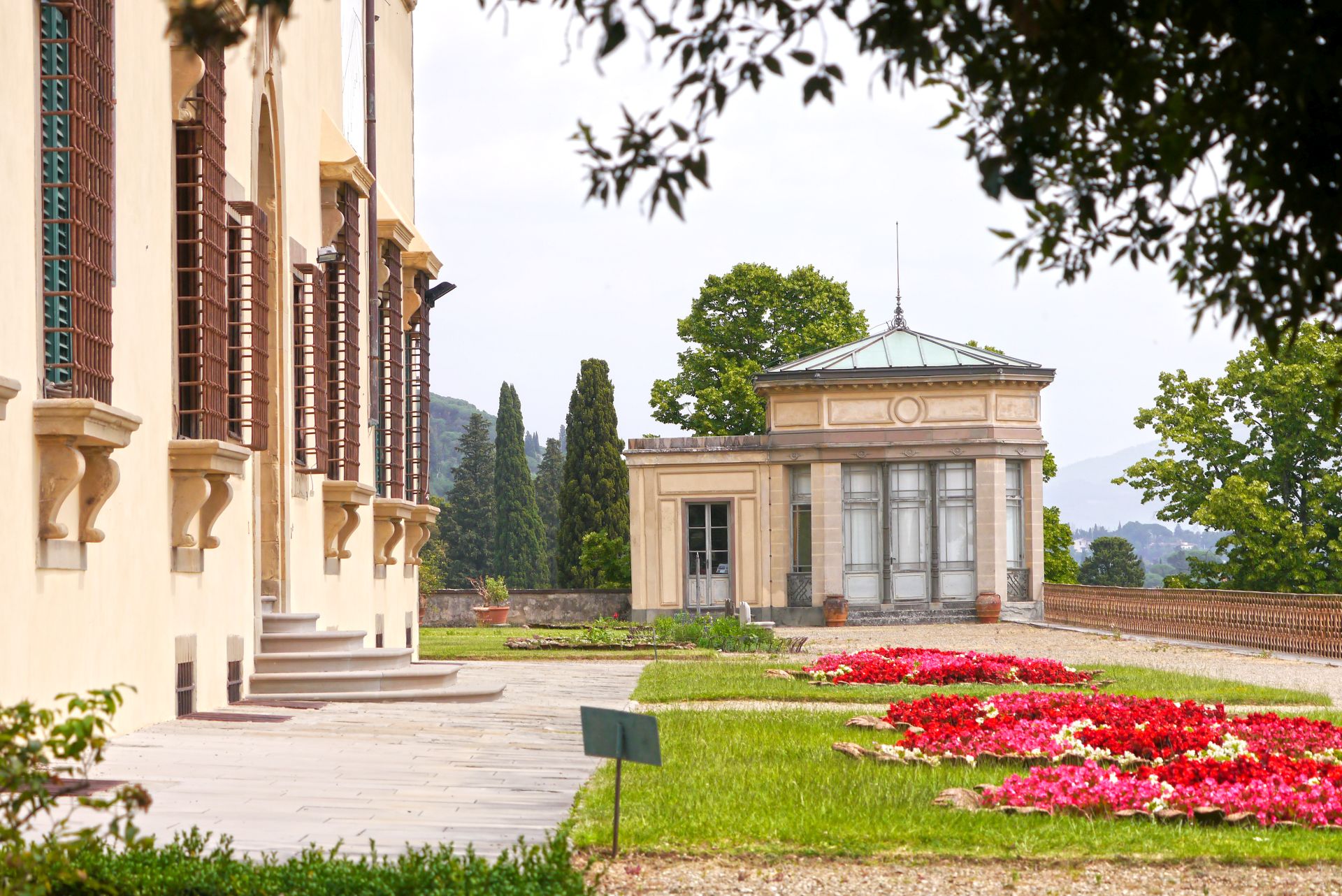 Villa Medicea La Petraia, zweite Terasse mit Belvedere