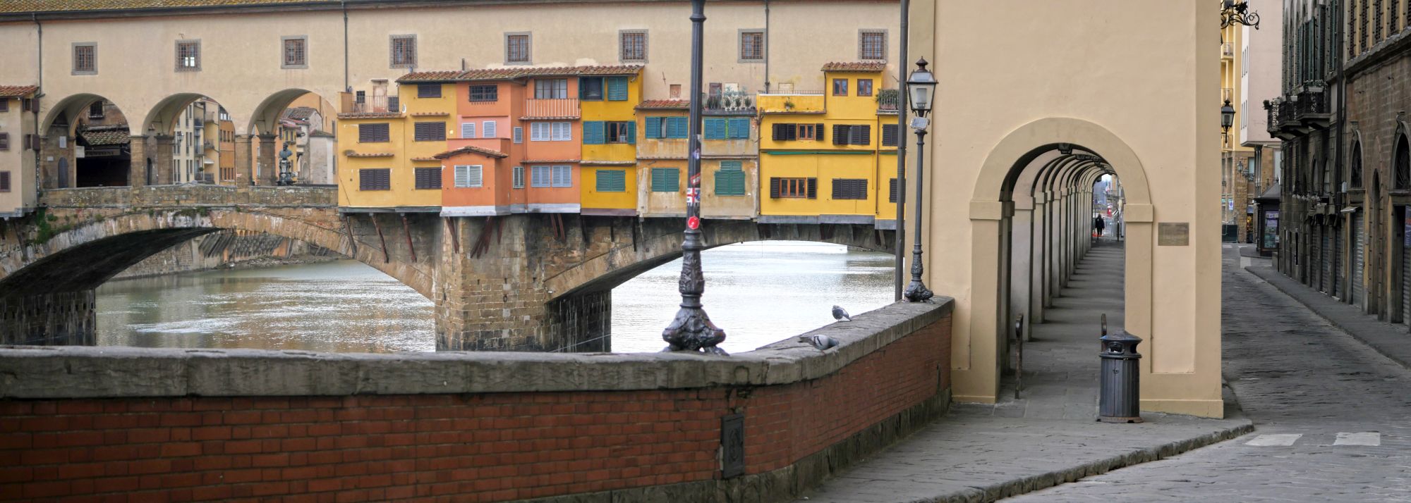 Lungarno mit Ponte Vecchio