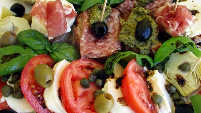 Warum heißt es eigentlich „Antipasto“?