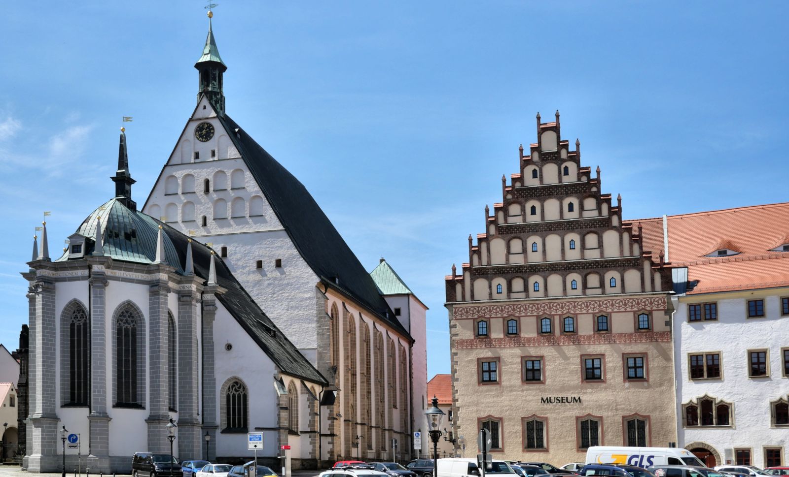 Dom und ehemaliger Domherrenhof in Freiberg