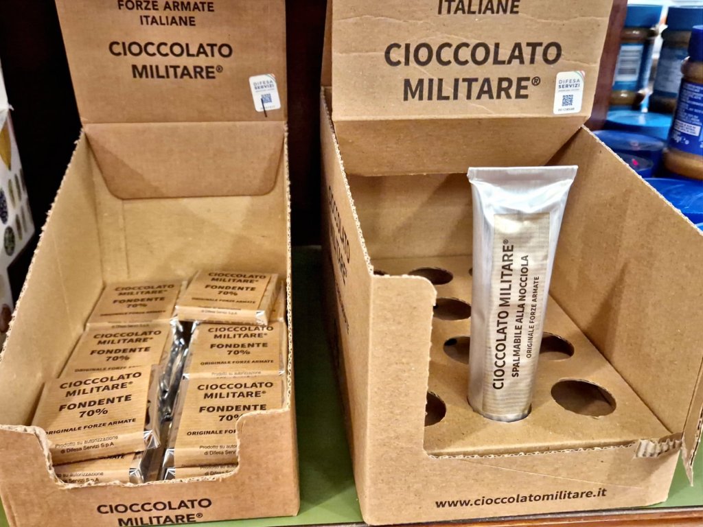 Militärschokolade bei Pegna in Florenz